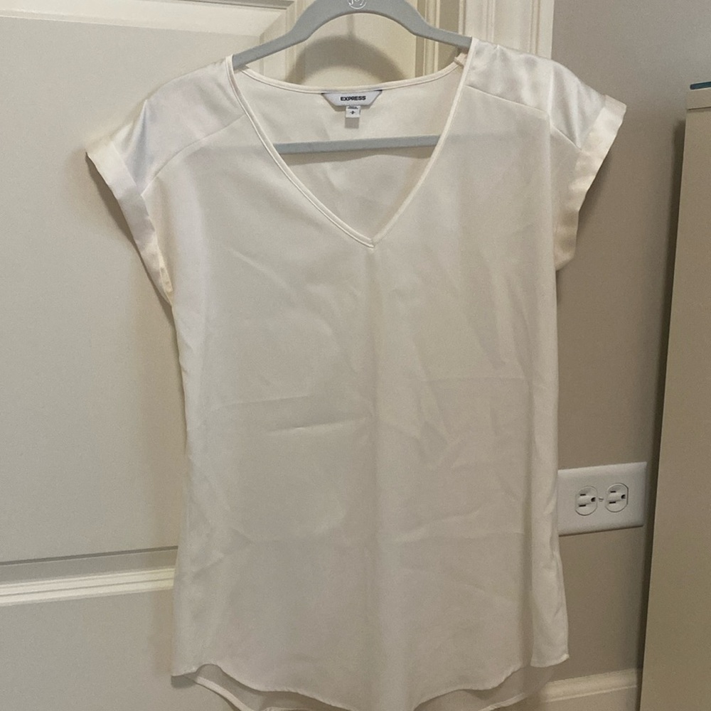 Satiny white top